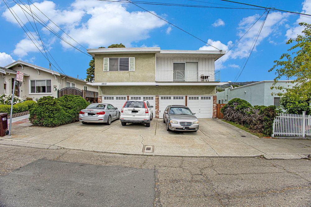 2942 Delaware Street, #D