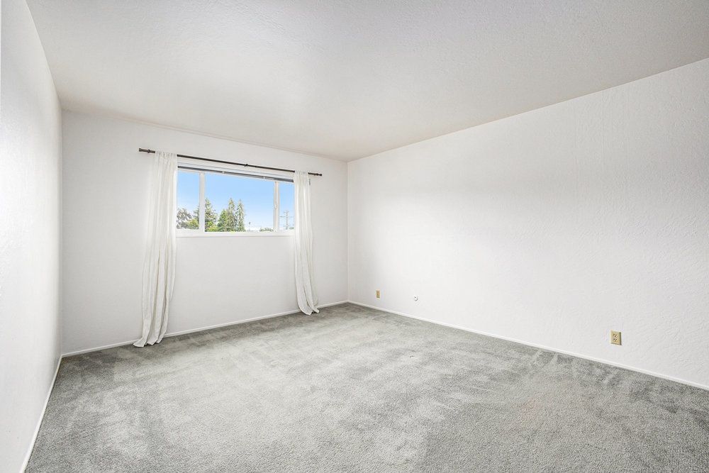 2942 Delaware Street, #D