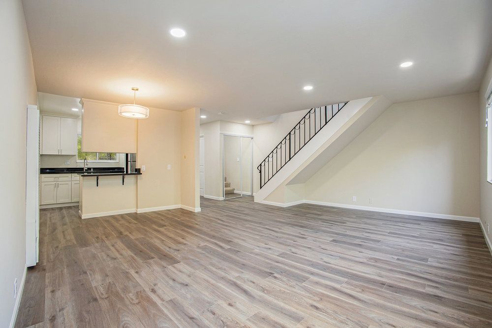 2150 Santa Clara Ave #F
