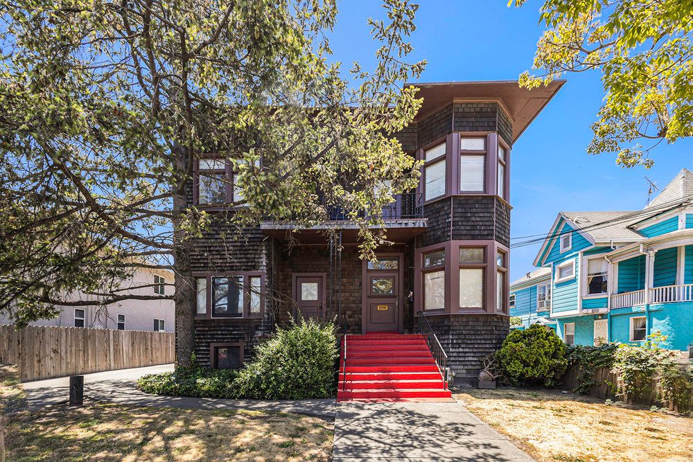 2316 Buena Vista Ave #2 