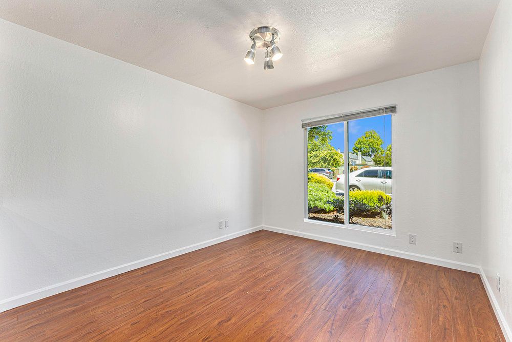1037 Verdemar Drive 