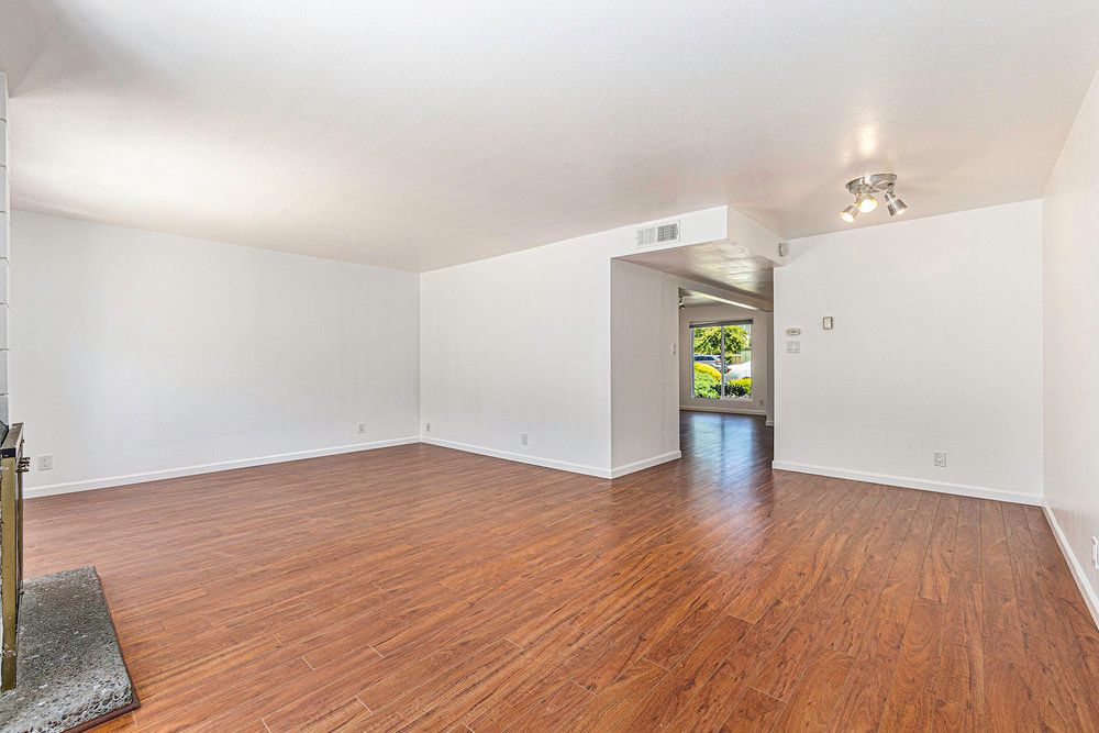 1037 Verdemar Drive 