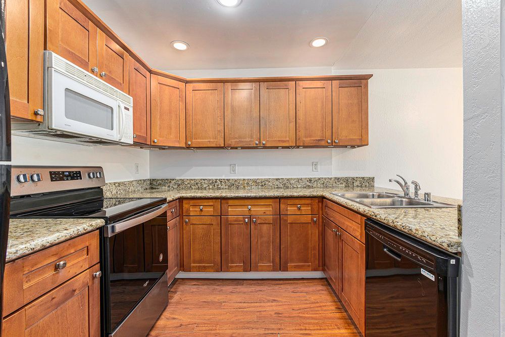 1037 Verdemar Drive 