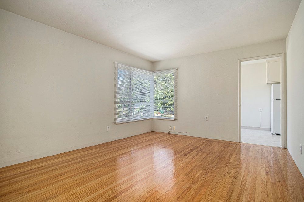 1812 San Jose Avenue, #C