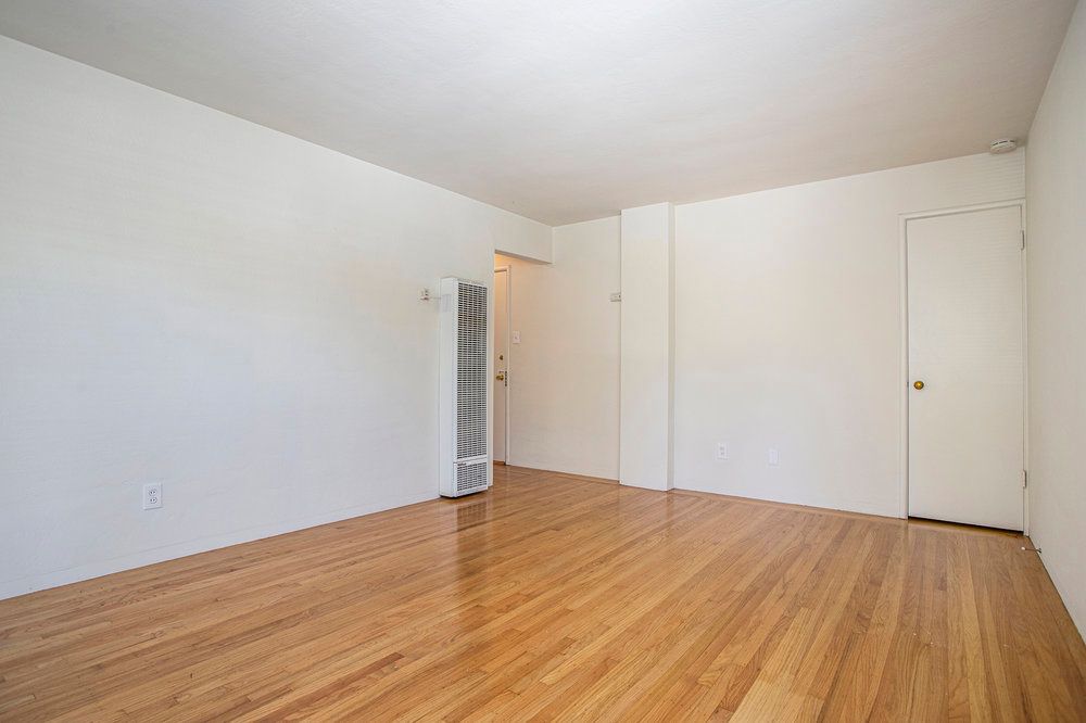 1812 San Jose Avenue, #C