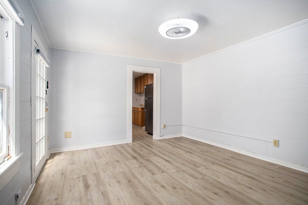 531 Taylor Ave - Back cottage 