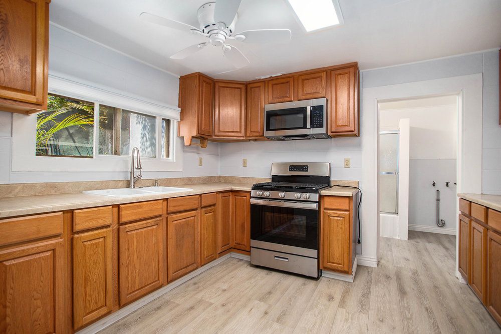 531 Taylor Ave - Back cottage 