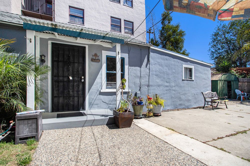531 Taylor Ave - Back cottage 
