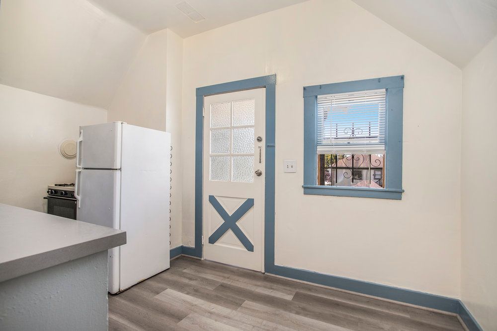 2308 Woolsey Street #3