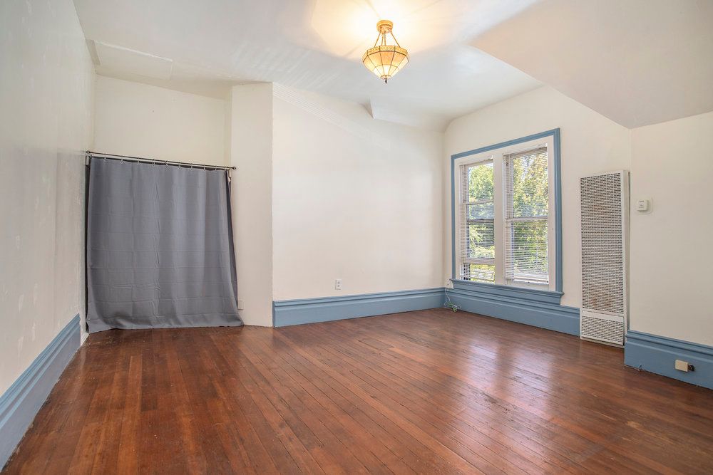 2308 Woolsey Street #3
