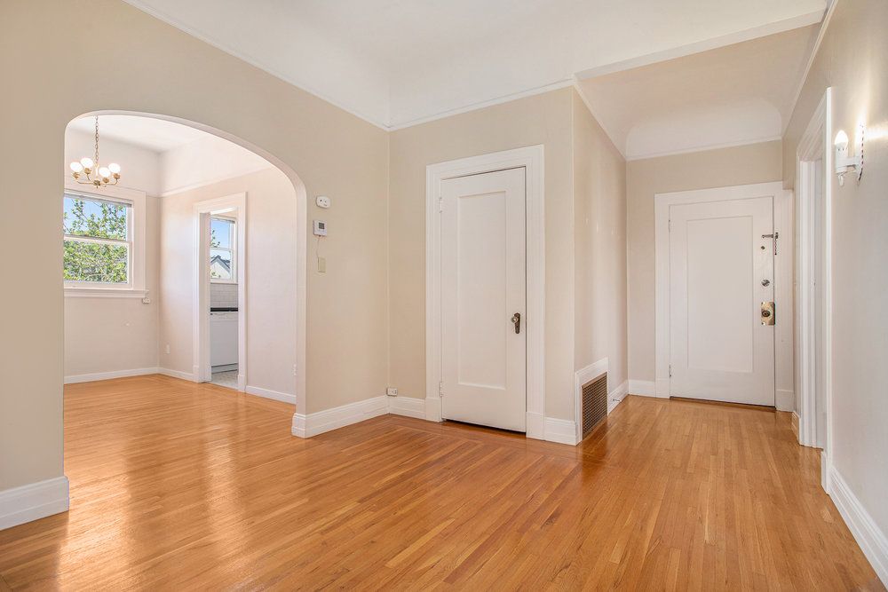 1438 Lafayette St. #3