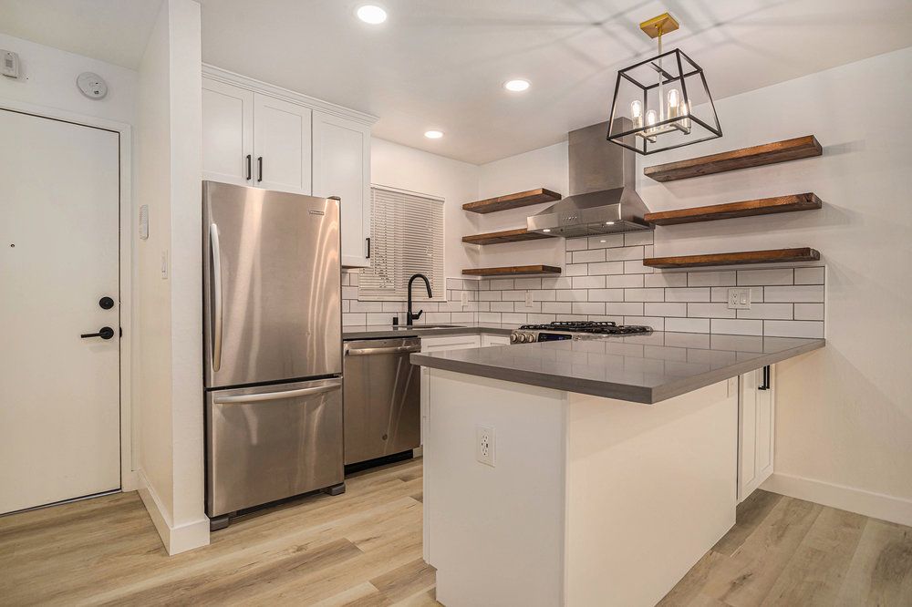 137 Montecito Ave #102