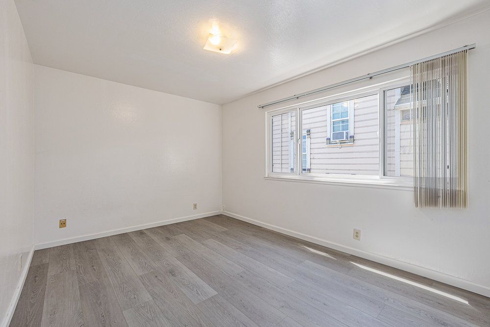 1117 Park Ave #B