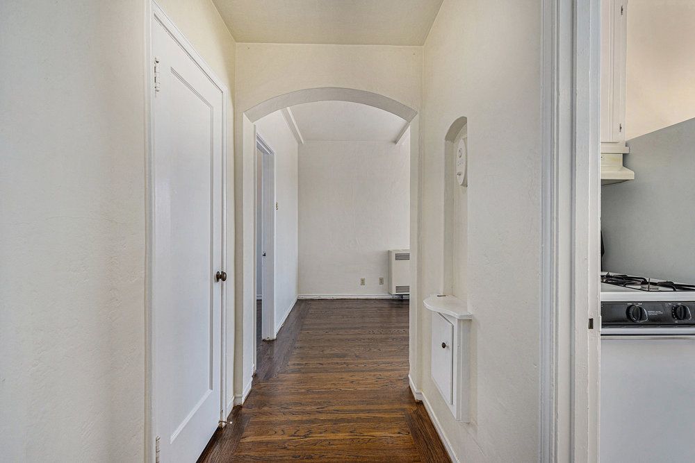 221 Pacific Ave #4 