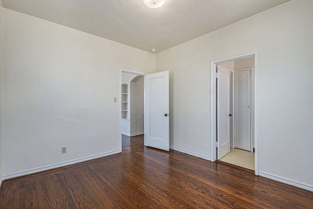 221 Pacific Ave #4 
