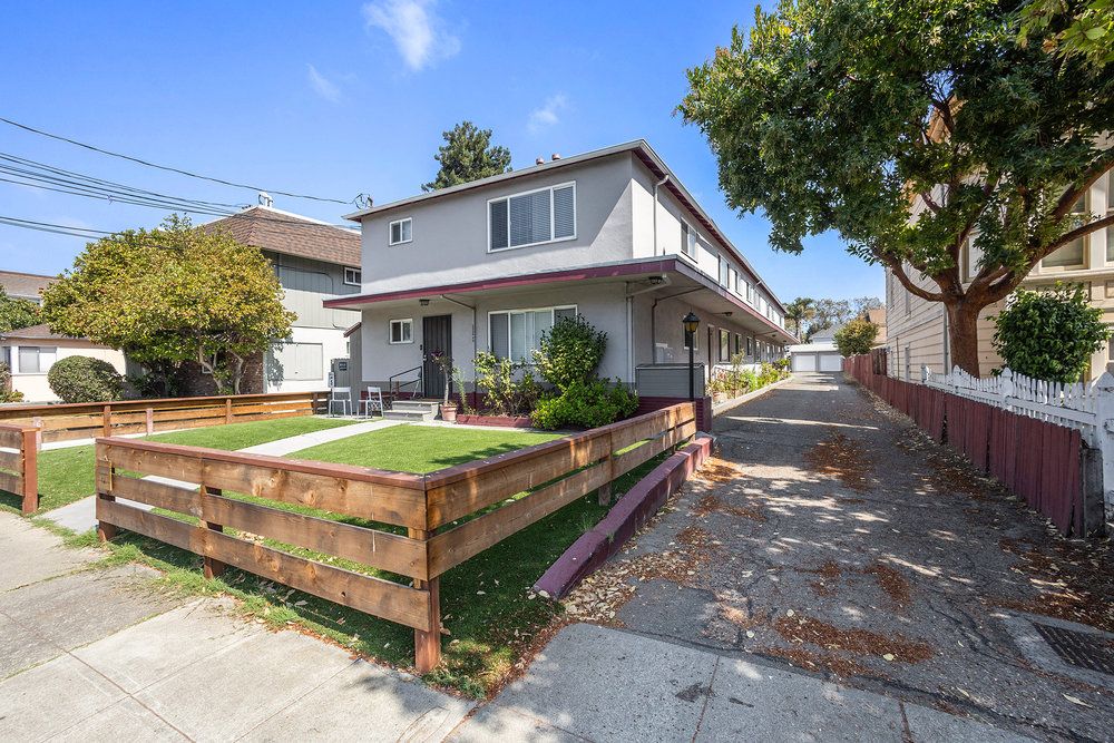 1536 9th Street #F