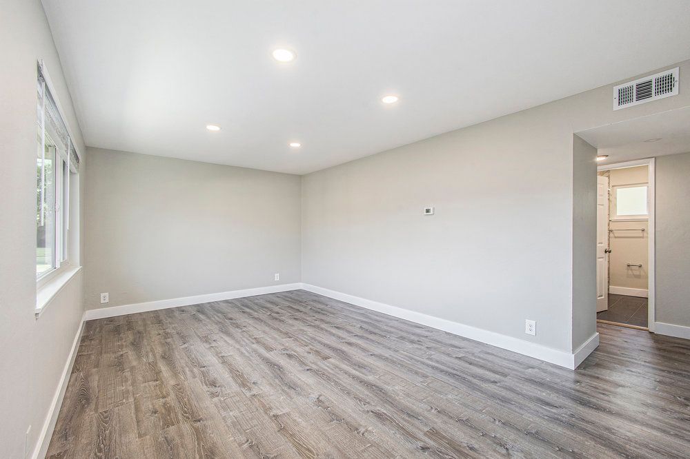 2612 Santa Clara Ave #G