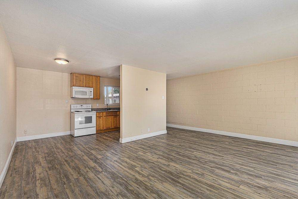 1715 Central Ave #20