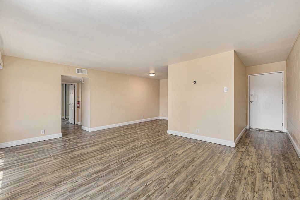 1715 Central Ave #20