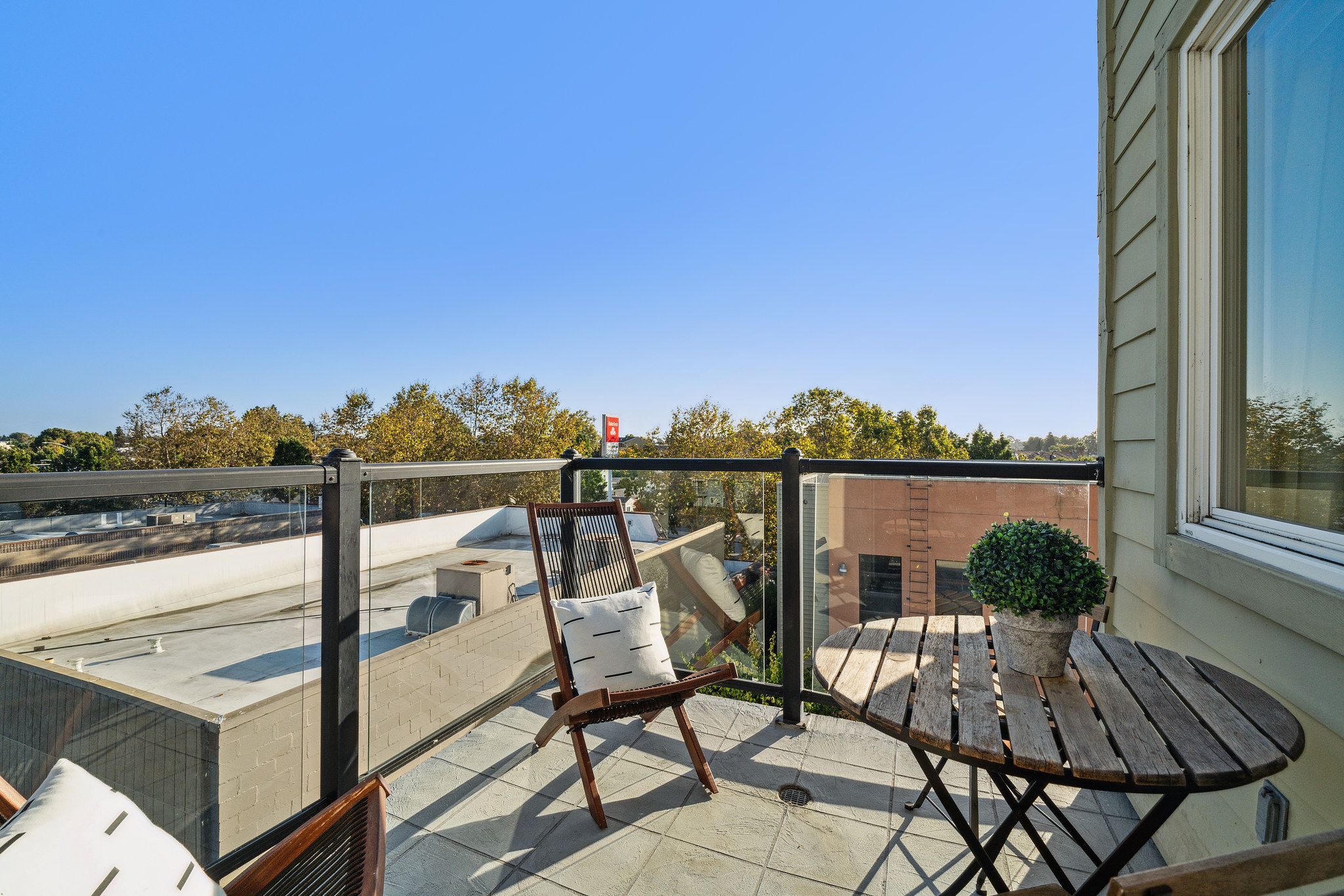 15956 E 14th Street #401