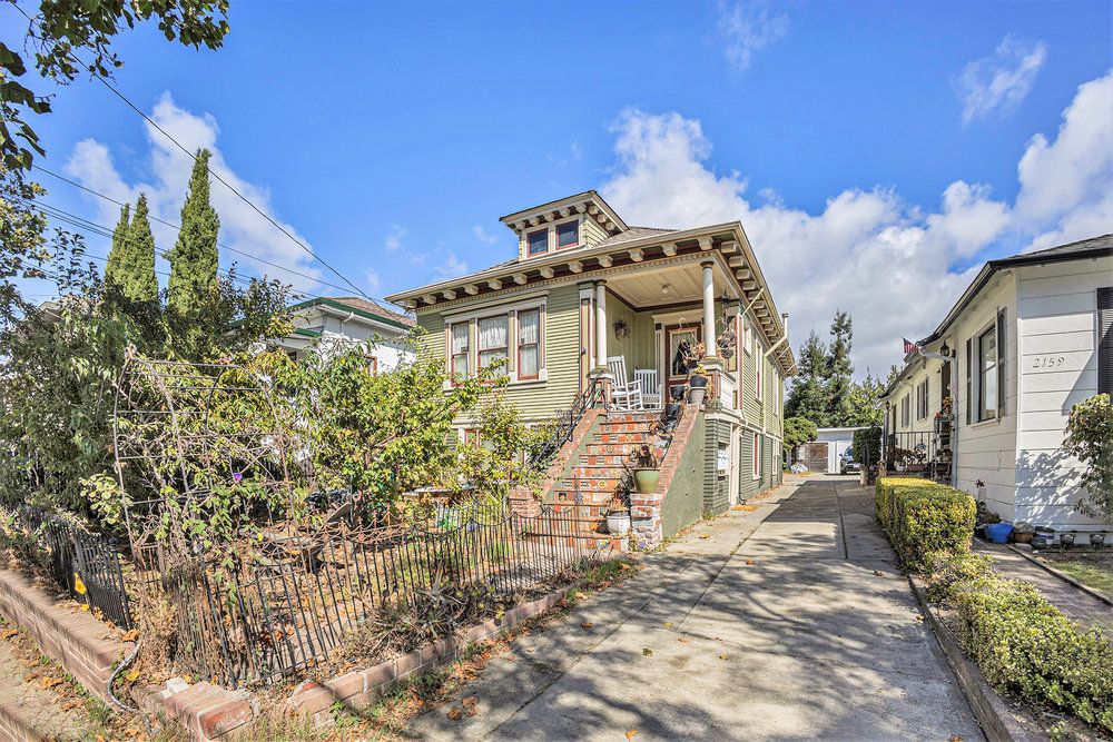 2157 Encinal Ave #B