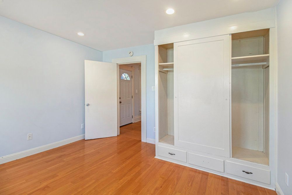 2164 Alameda Ave - Lower unit 