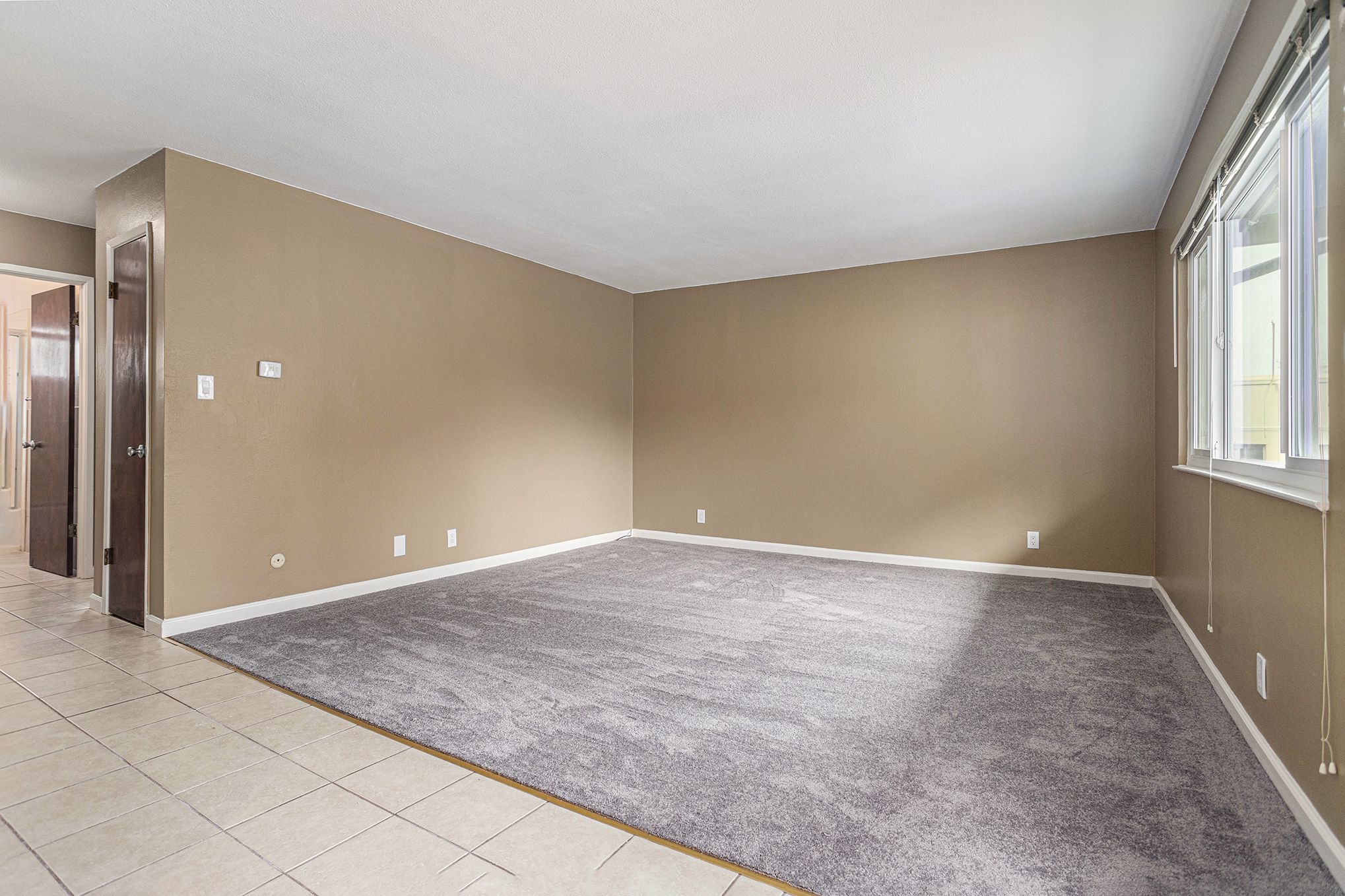 2111 Alameda Ave #E