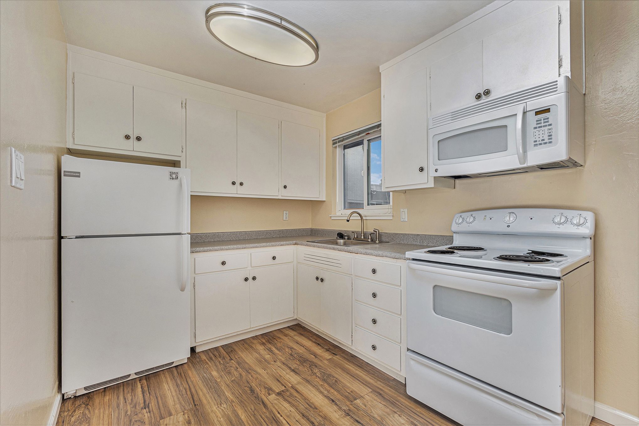 1715 Central Ave #35