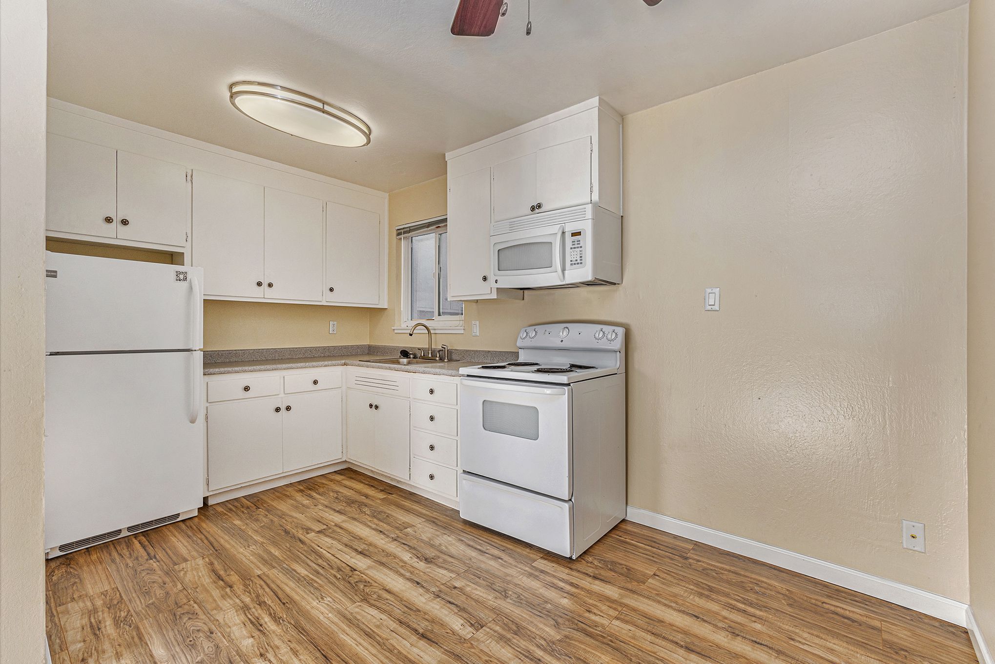 1715 Central Ave #35