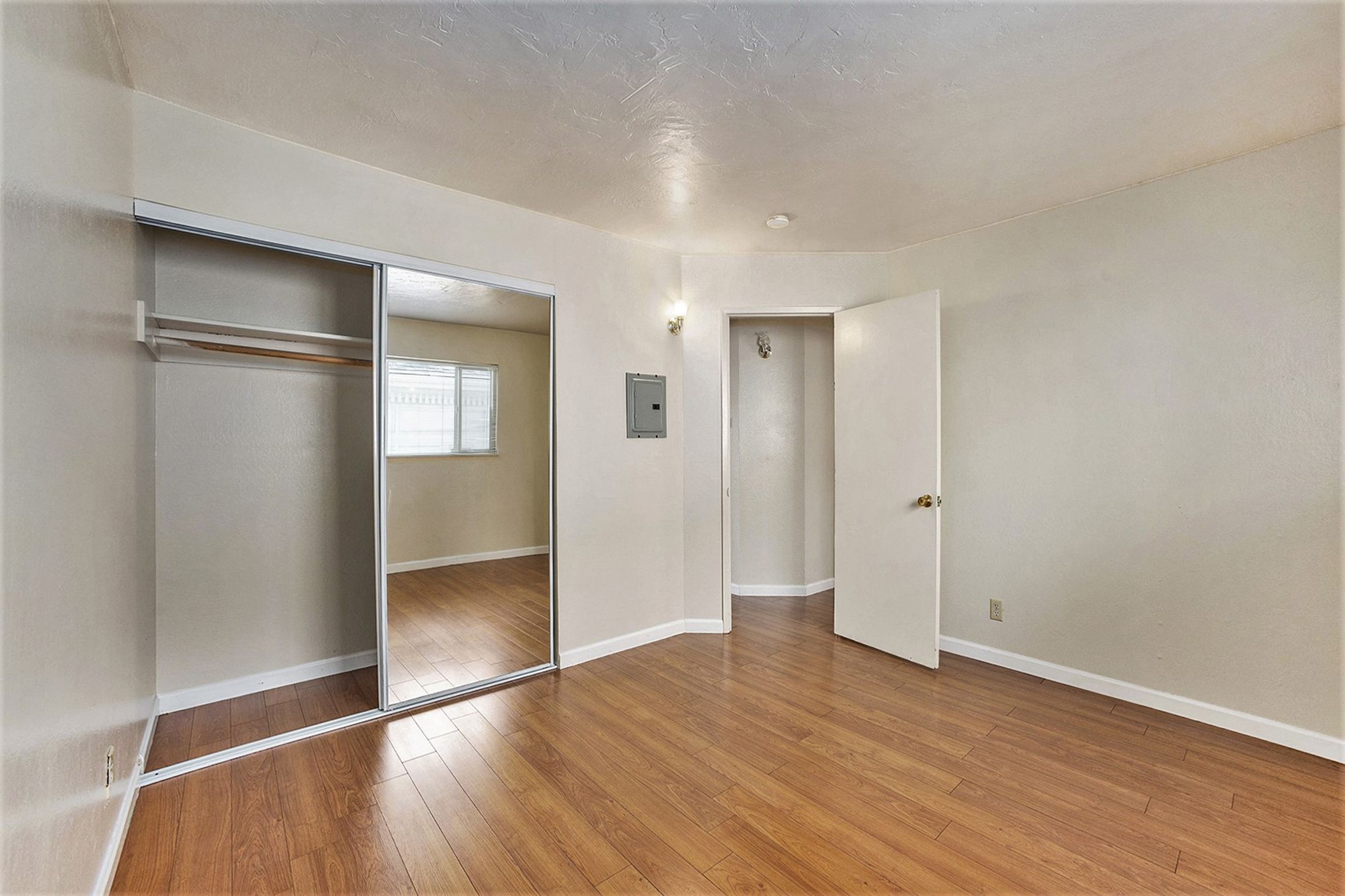 1804 Santa Clara Ave #J