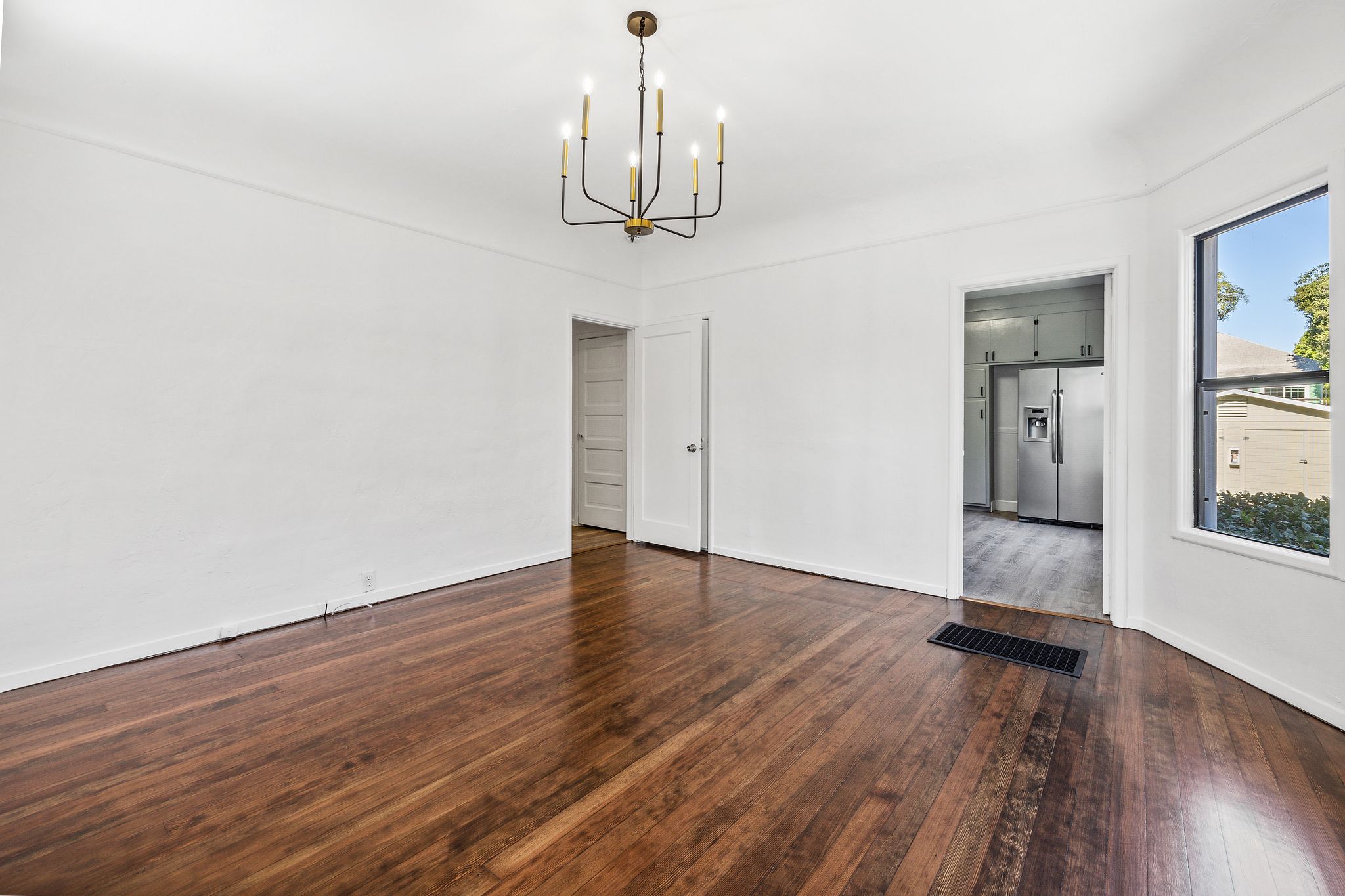 1033 Central Ave