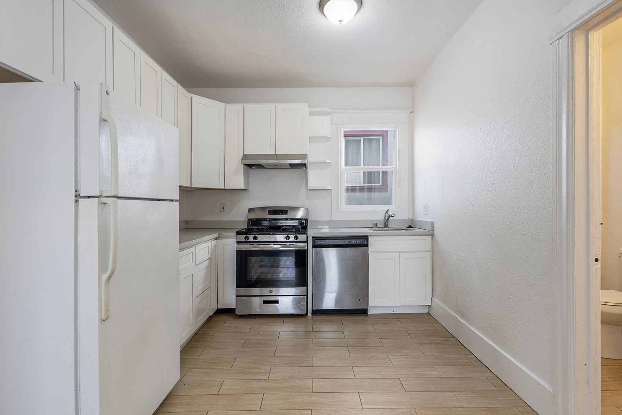 1735 Foothill Blvd  #A