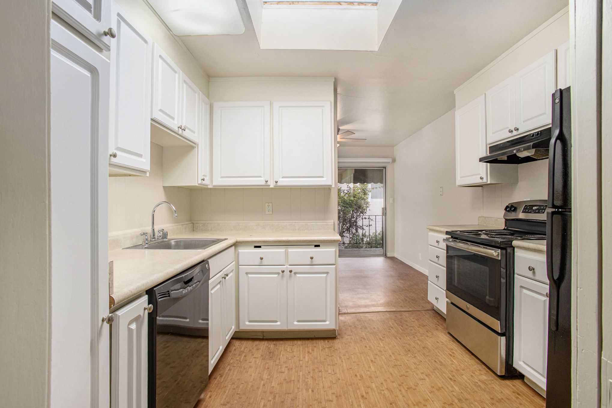 2608 Central Ave #C