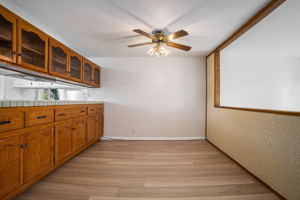 1140 Fontana Drive 