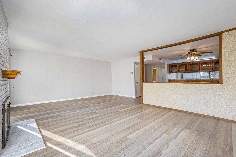 1140 Fontana Drive 
