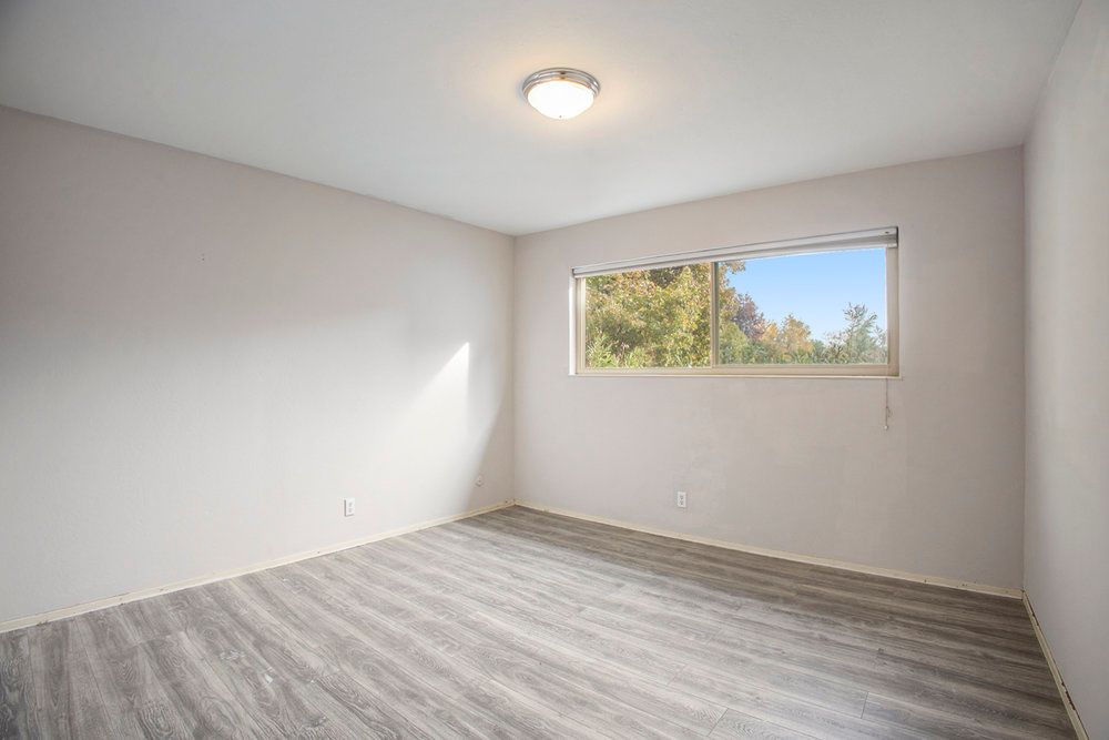 2033 San Jose Ave #D