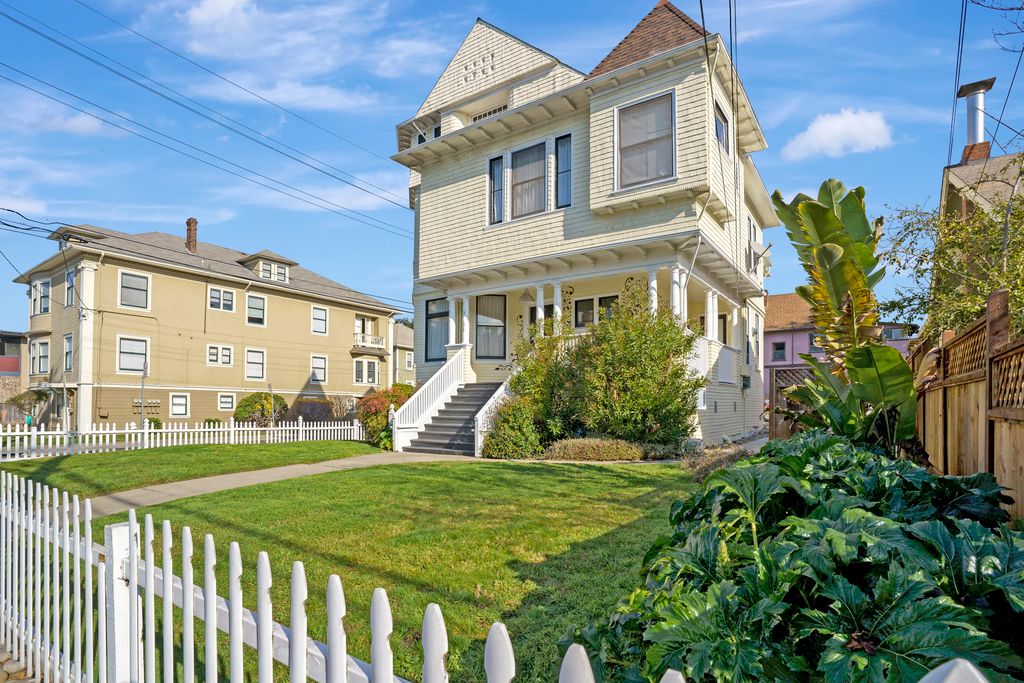 2103 Clinton Ave #D 