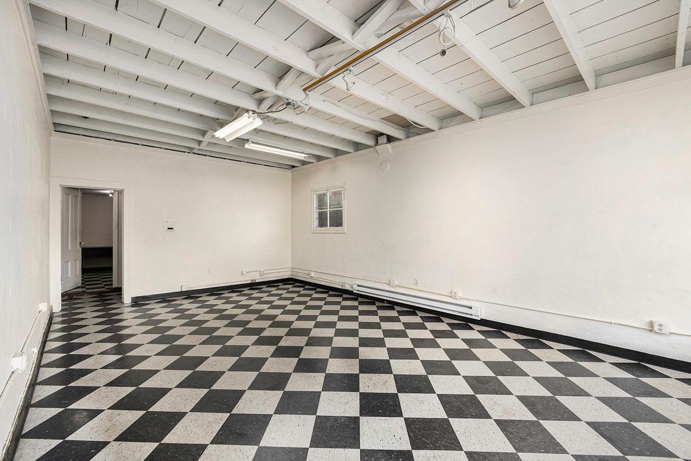 2434 Webb Ave 