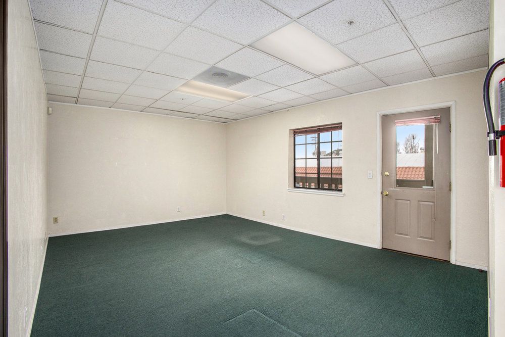 3215 Encinal Ave #J