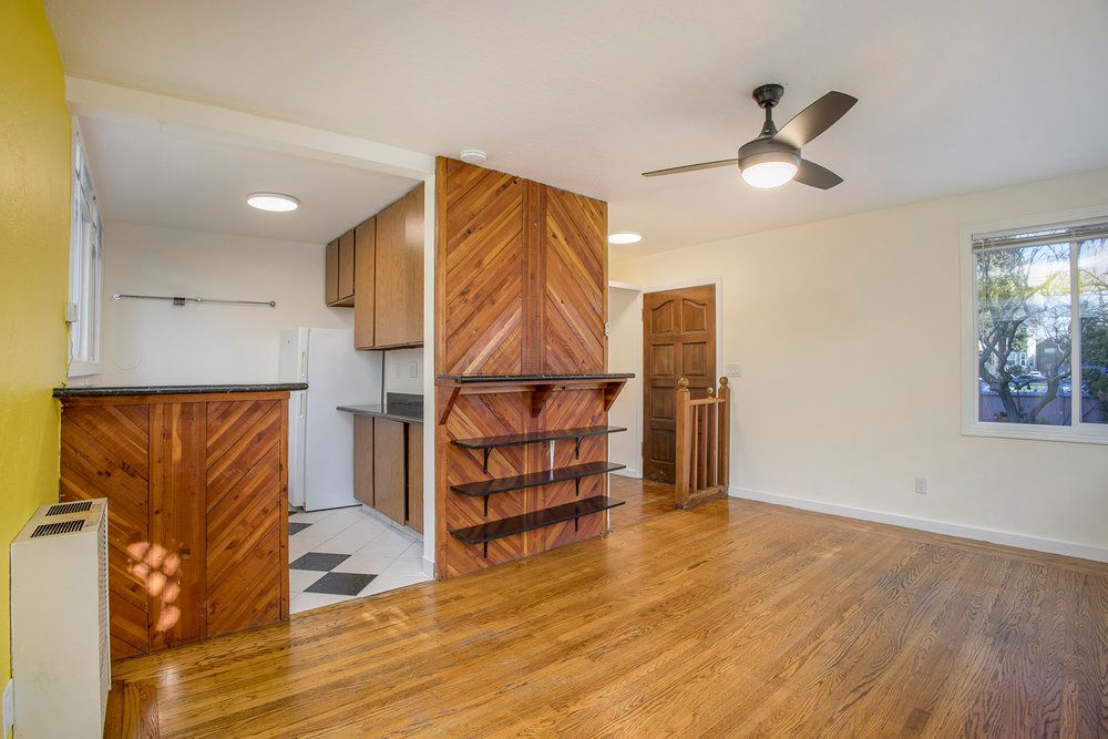 1227 1/2 Park Ave 