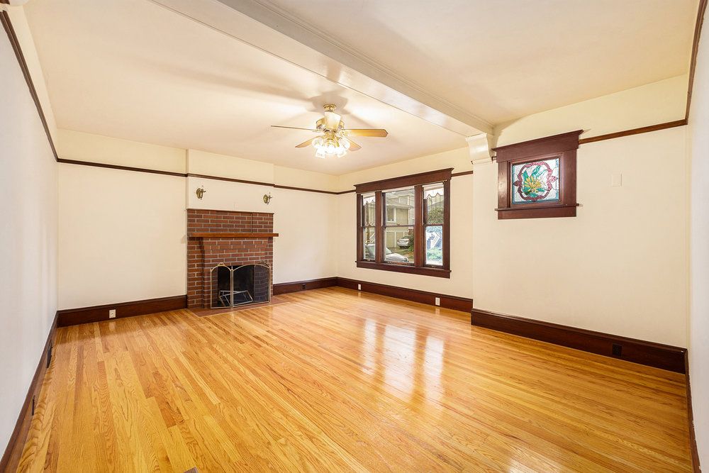 1011 Walnut Street