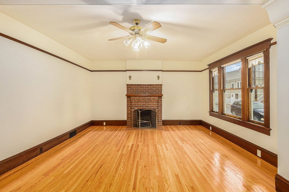 1011 Walnut Street