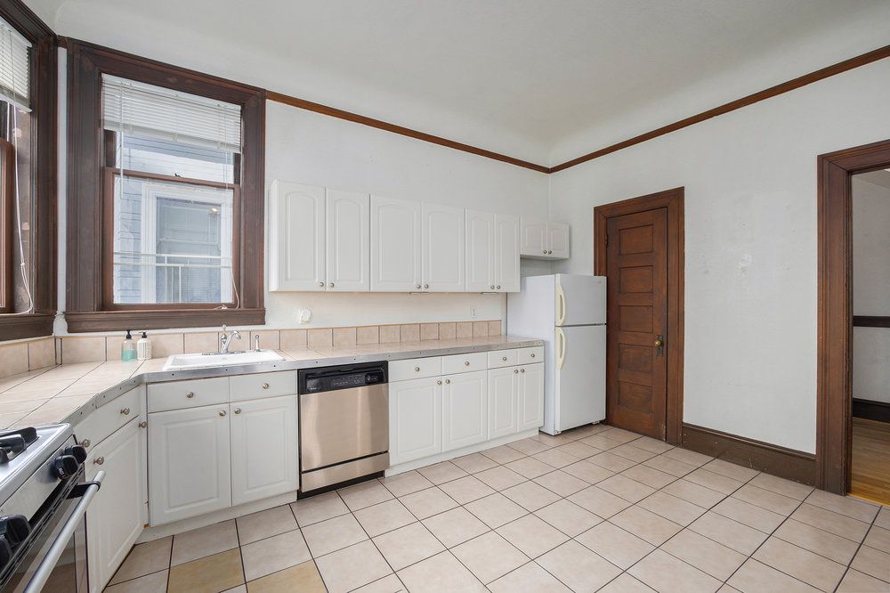 739 Santa Clara Ave #F