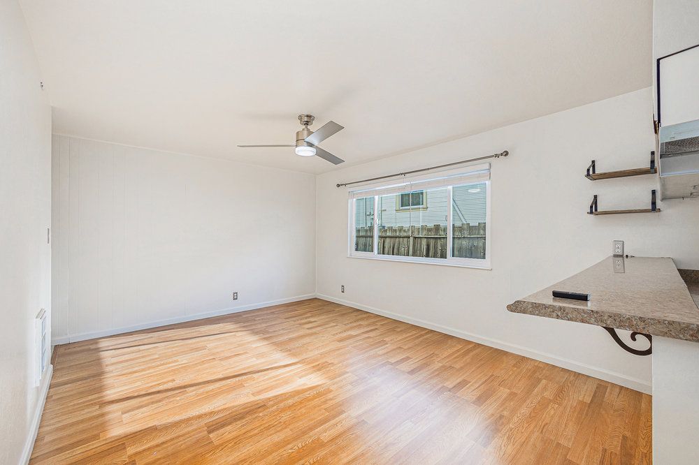 1175 Broadway #C