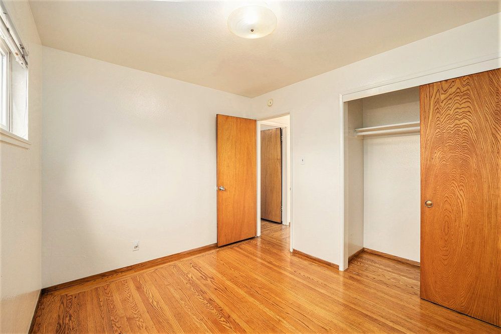 1361 Versailles Ave 