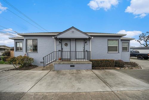 2527 Buena Vista Ave 