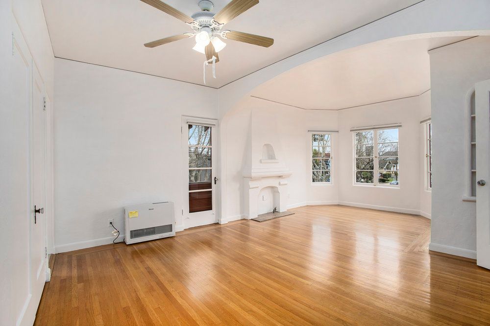 922 Chestnut St. #3