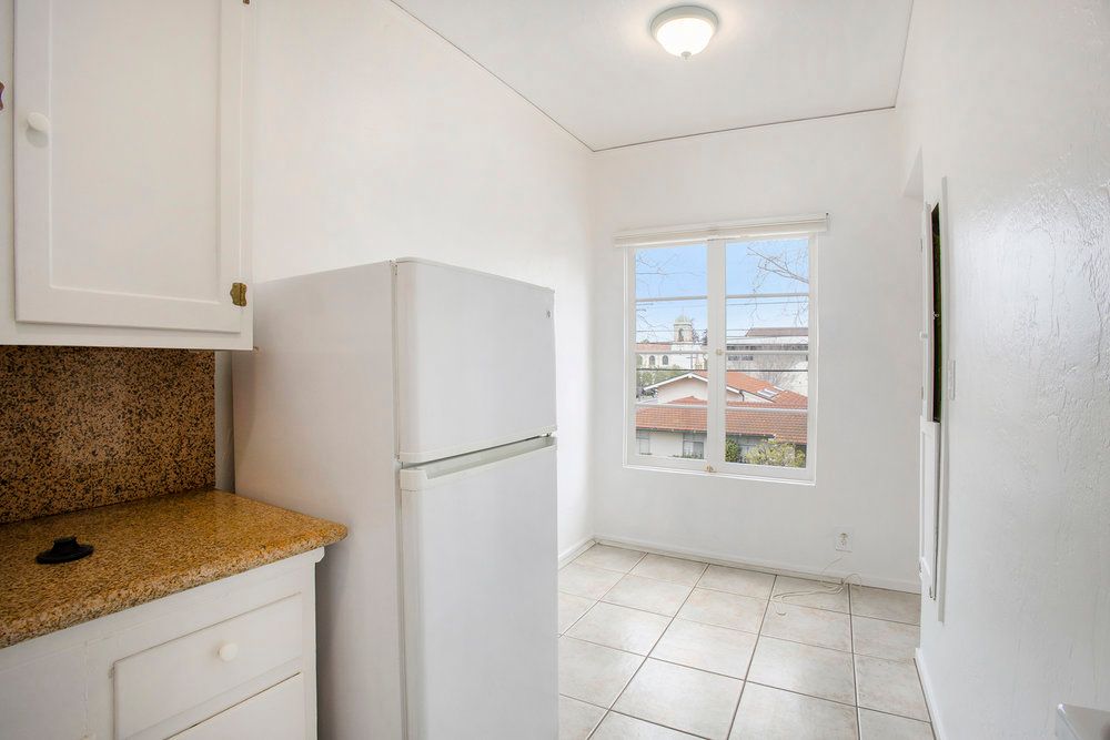 922 Chestnut St. #3