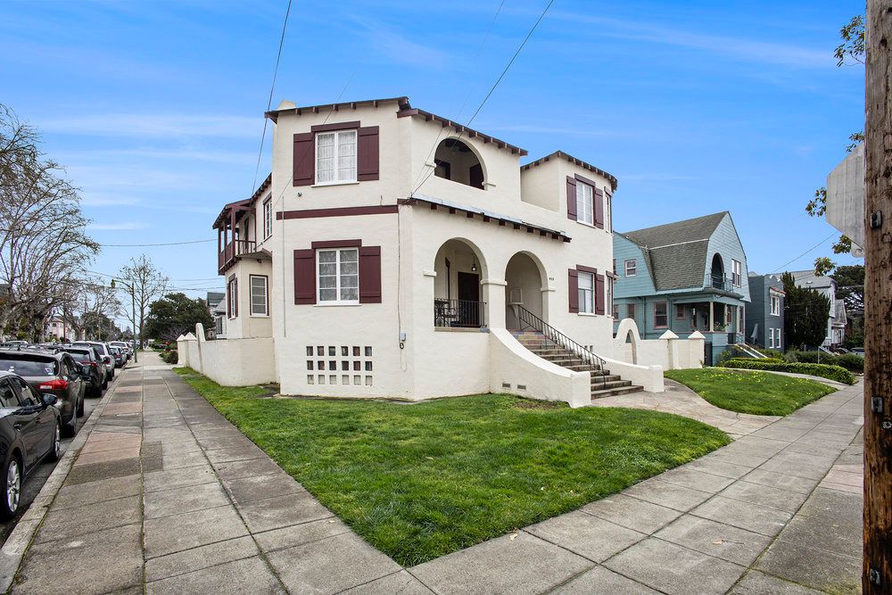922 Chestnut St. #3