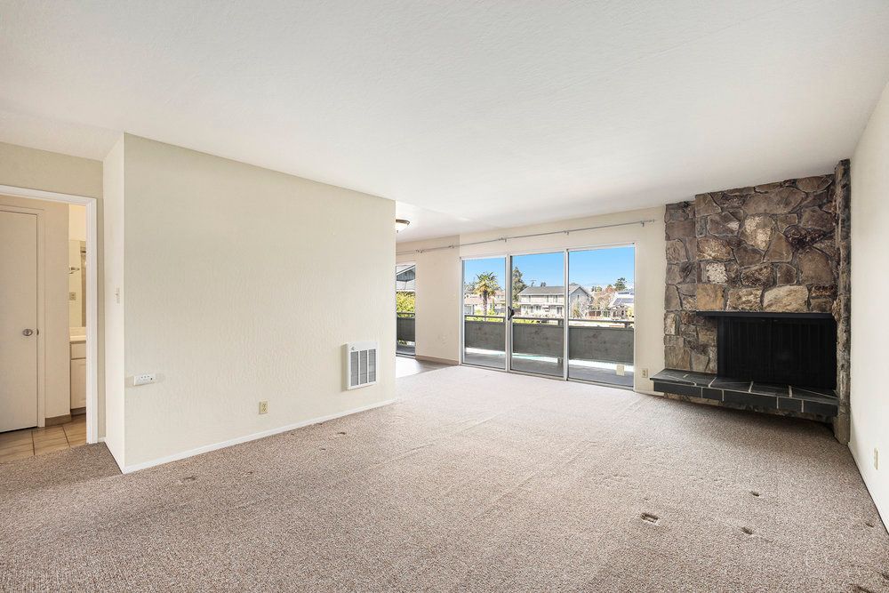 339 Broadway #204 